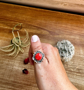 Red Spiny Oyster Ring-Size 9