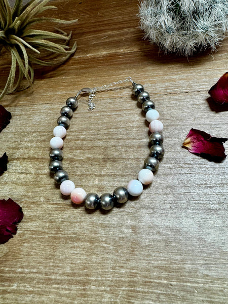 8mm Sterling Silver Navajo Pearl and Pink Conch Bracelet