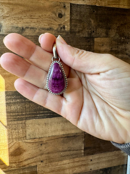 Purple Spiny Oyster Teardrop Pendant