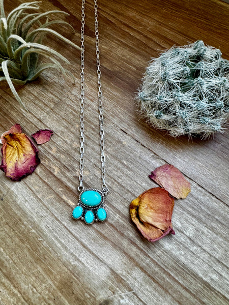 Kingman Turquoise Cluster Necklace (2_